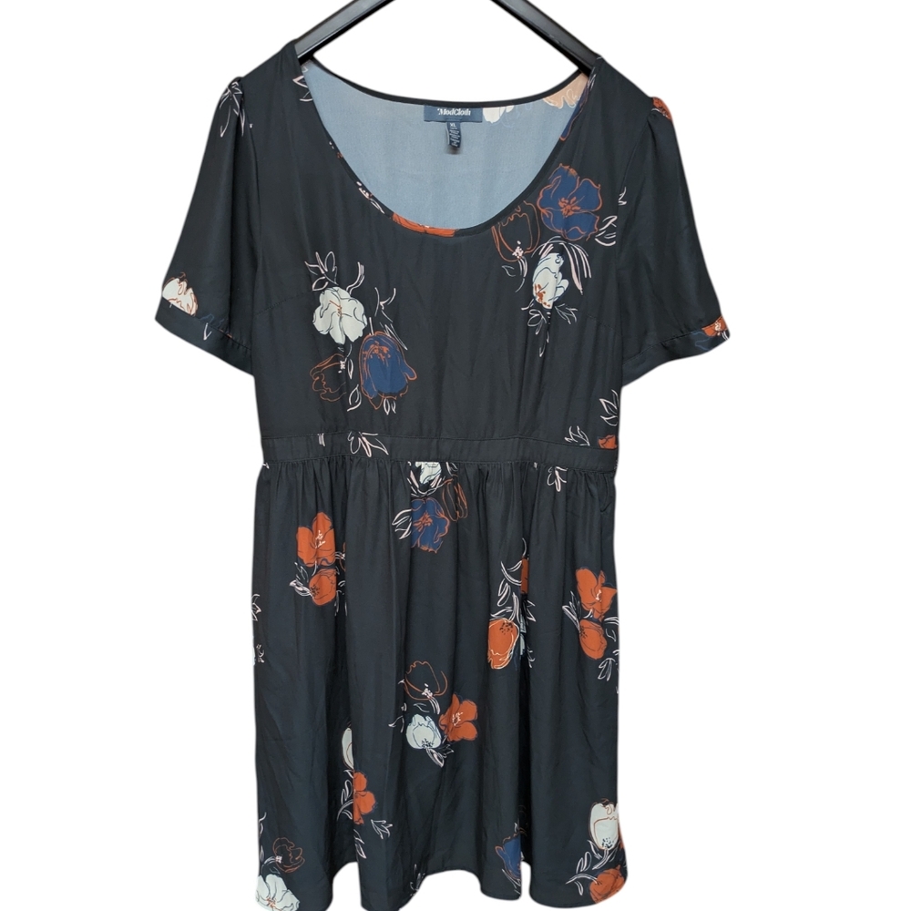 Modcloth What's The Scoop Gray Floral Fit and Flare Dress Size XL